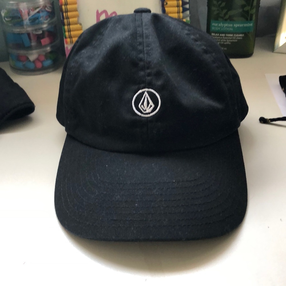 NEVER WORN